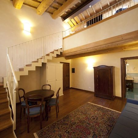 Вилла Antico Casale Bergamini Сант-Амброджо-ди-Вальполичелла Экстерьер фото