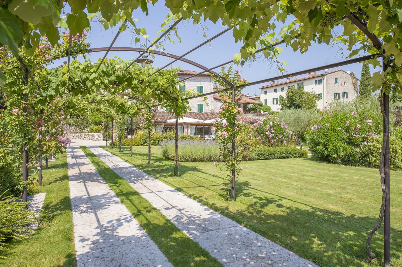 Вилла Antico Casale Bergamini Сант-Амброджо-ди-Вальполичелла Экстерьер фото